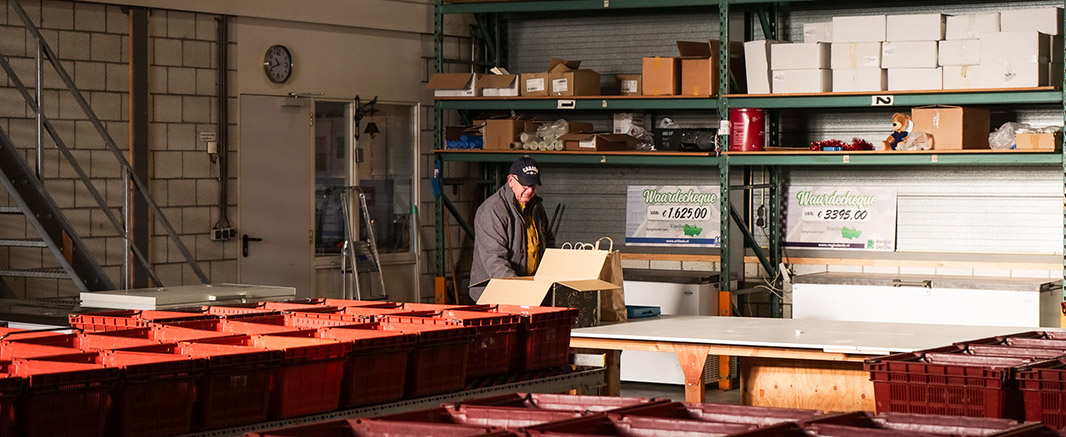 €5.000 voor Voedselbank West-Friesland